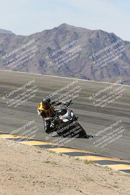 media/May-10-2025-Race Pace (Sat) [[db32fef2da]]/Vested/4-Bowl Set 2 (910am)/